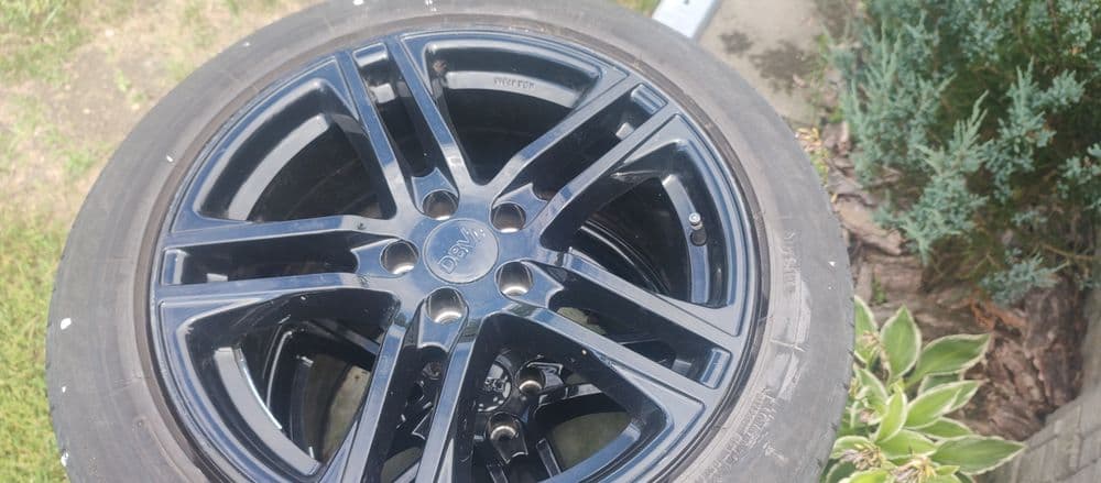 Sprzedam aluminiowej felgi 5 śrub rozmiar 17