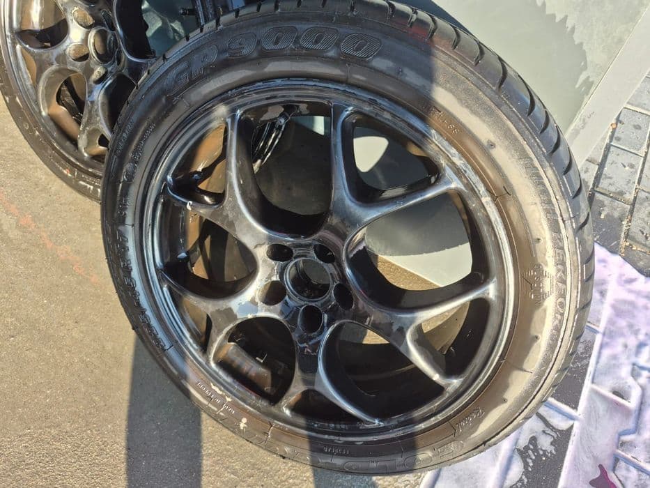 Felgi aluminiowe 17" + nowe opony R17 – 4 szt.