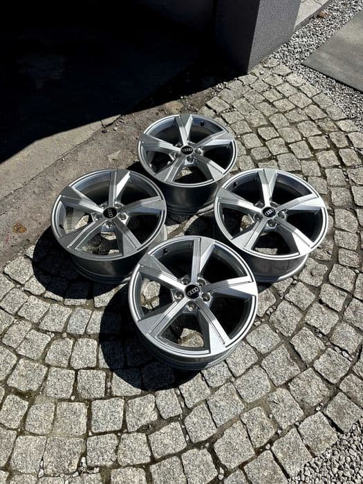 Felgi Aluminiowe 17 Audi A1 5x100 ET46 OEM