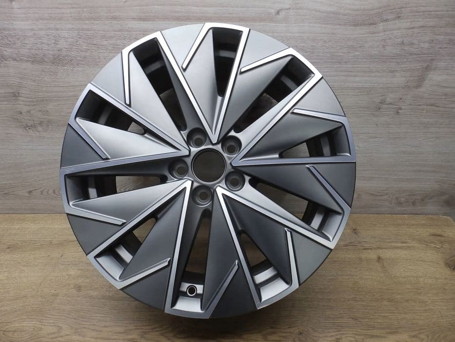 felga skoda kamiq scala 6.5jx17h2 et40 5x100 658601025