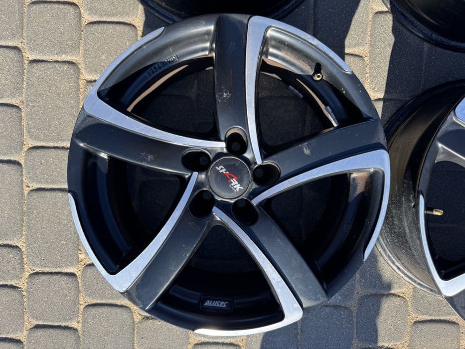 Felgi17 SHARK 5x100 Polo Kamiq Rapid Fabia kpl