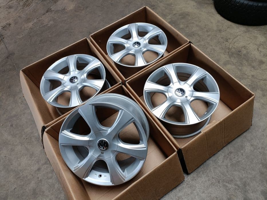 Alufelgi Felgi VW 17 cali 5x100 Polo Bora Lavida Vento Golf