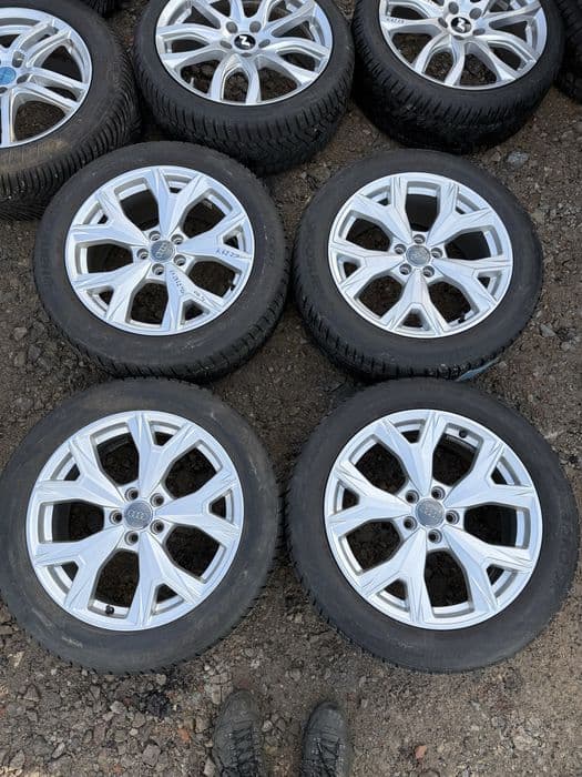 Felgi aluminiowe 5x100 17x7,5j et43 Audi Vw Skoda Seat