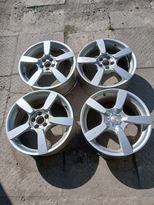 17" 5x100 7J ET35
