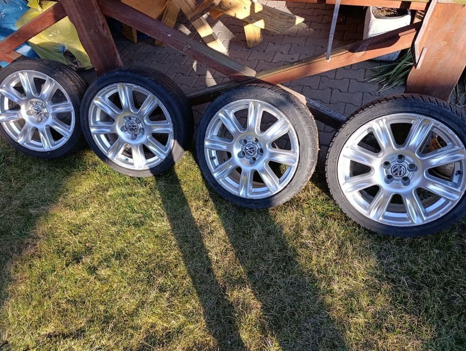 Sprzedam felgi BBS 5x100 r17