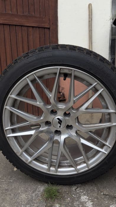 Alufelgi japan racing 17” 5x100+opony