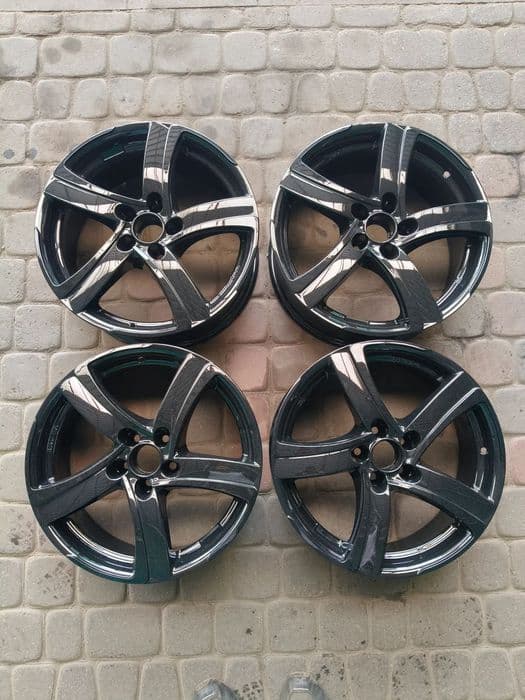 ALUFELGI ALUTEC - 5x100 7.5Jx17 ET35 - GOLF IV IBIZA FABIA ROOMSTER