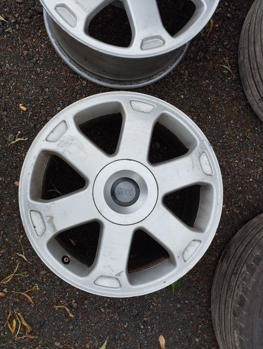 Felgi Avus 17x8 5x112 Audi S4 S6