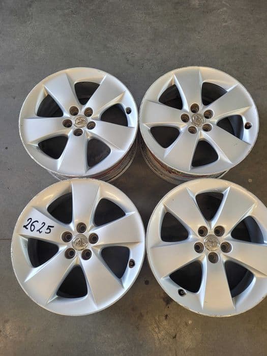 Felgi Aluminiowe r 17 Toyota 5 x 100 komplet