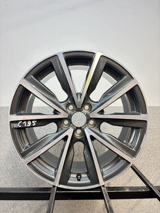 1 Felga Alu. Audi A1 Speedline 17" 8X0 601 025 CD