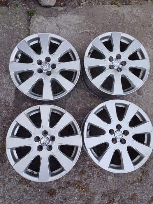 Felgi Toyota 5x100