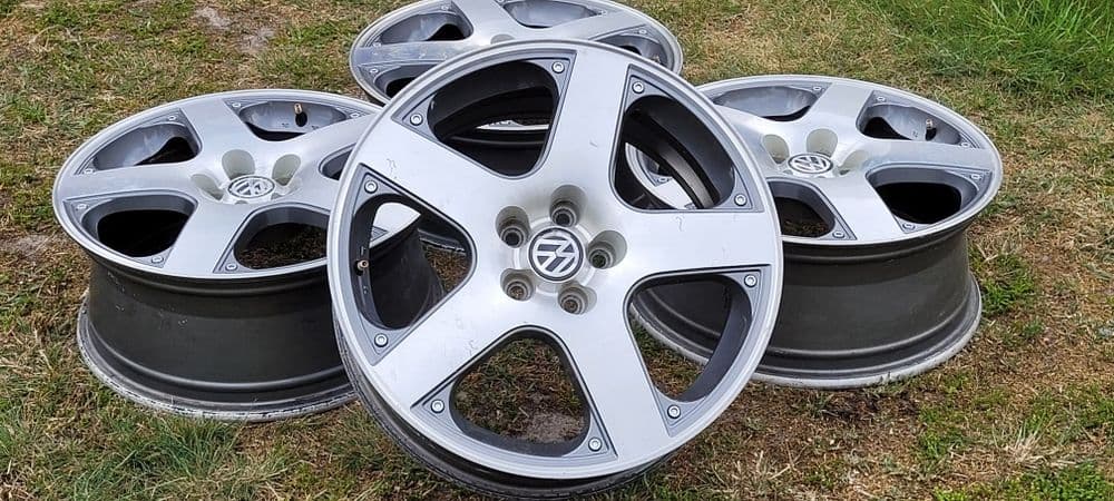 17" Volkswagen 5x100 Santa Monica  Golf IV 4 Bora Polo Seat Skoda New Beetle