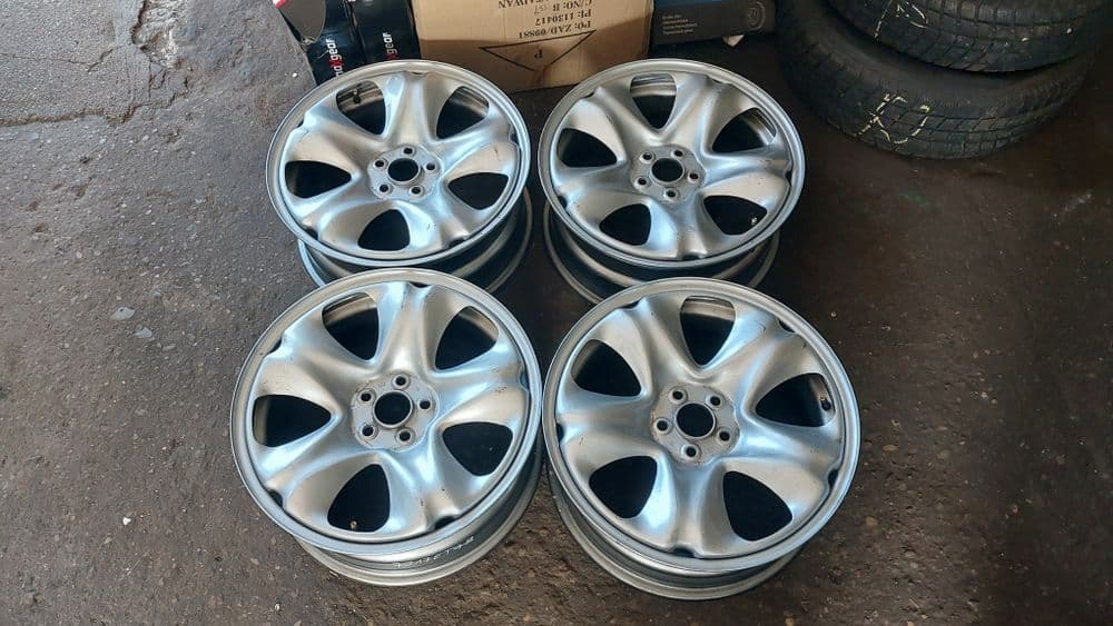 Felgi stalowe Subaru Forester, Legacy Outbeak, Crosstrek 5x100 7J17 ET48