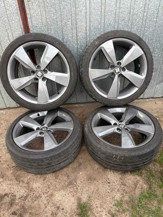 Felgi Koła Seat Ibiza Toledo Leon Polo FR 17" 7Jx17 ET46 5x100