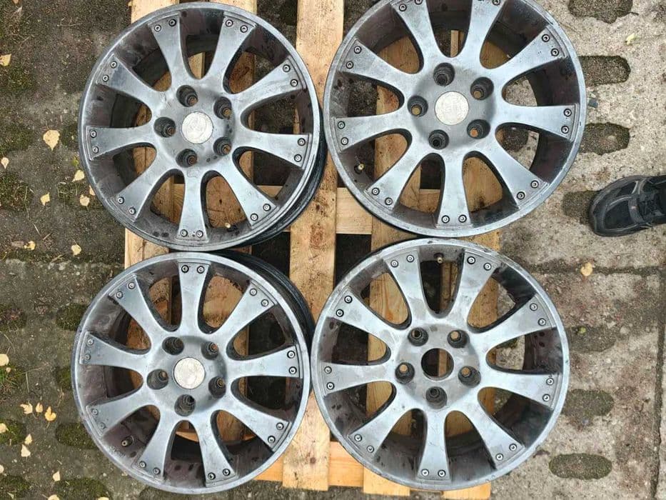 FELGI Aluminiowe Toyota/Suzuki ORYGINALNE R16'' ET50 5x114