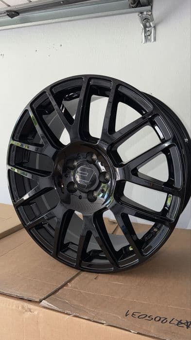 17” 5x100 7.5J ET35 wheelworld czarny połysk