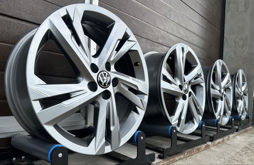 4x felgi aluminiowe 5x100 r17 et39 6,5J Alufelgi Grafitowe Oryginał VW 17”