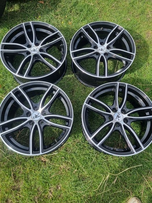 Alufelgi R3 Wheels Niemiec,17"rozstaw 5x100