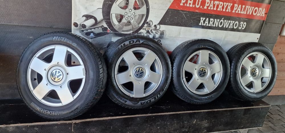 Alufelgi R15 5x100 Et38 VW Golf IV BORA