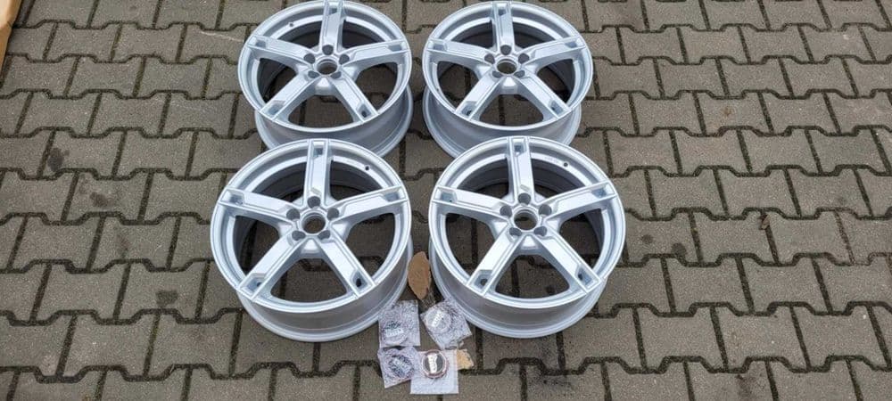 Alufelgi MAM W4 5X100 7J17 ET35 NOWE