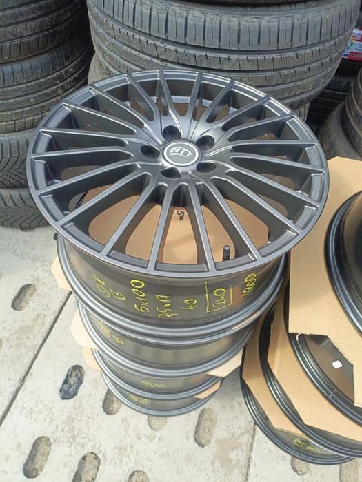 Nowe powystawowe felgi aluminiowe att 7,5jx17 et40 5x100 audi skoda seat VW Lexus Toyota