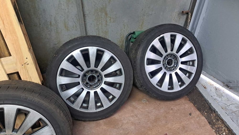 Alufelgi Audi 17 cali wraz z oponami