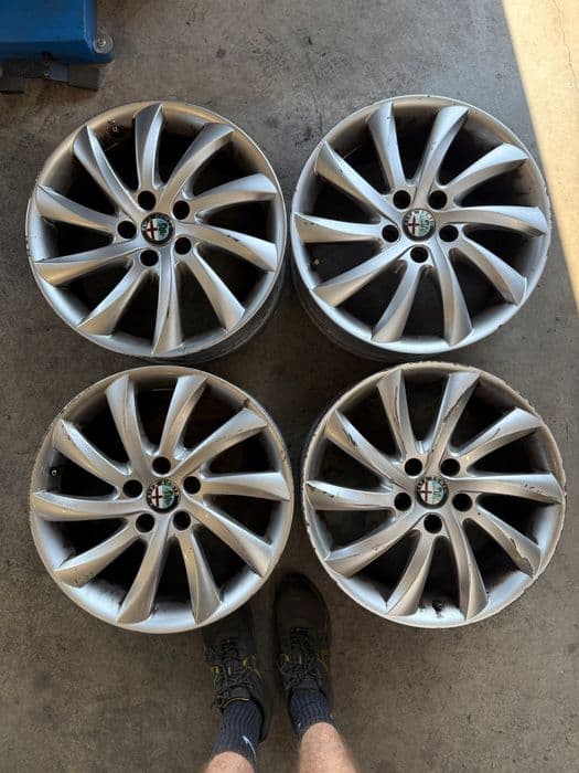 Felgi aluminiowe Alfa Romeo OE 5x100 7,5Jx17 ET 41