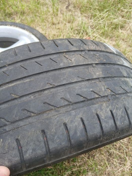 Felgi sportowe od seata ibizy 6l styl porsche 5x100 17 z oponami