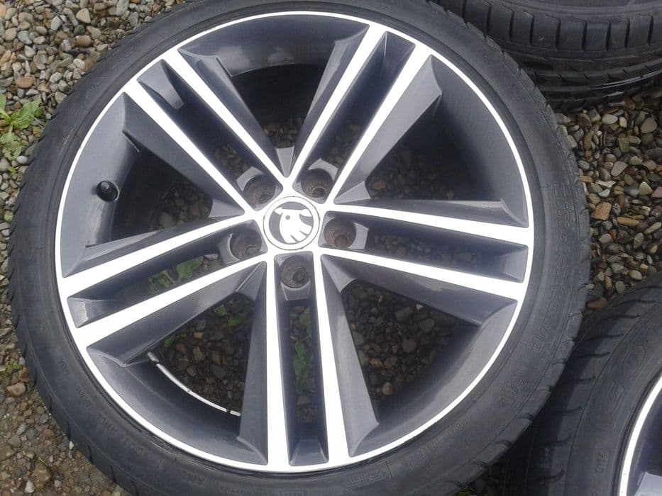oryginalne r17 5x100 17cali felgi mielec skoda fabia rapid scala octavia kamiq vrs roomster seat ibiza arona volkswagen polo tcross audi 5ja bikolor
