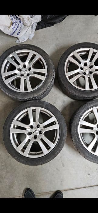 Sprzedam Alufelgi Rial 17 5x100 7,5J ET 34  OC 757z opona