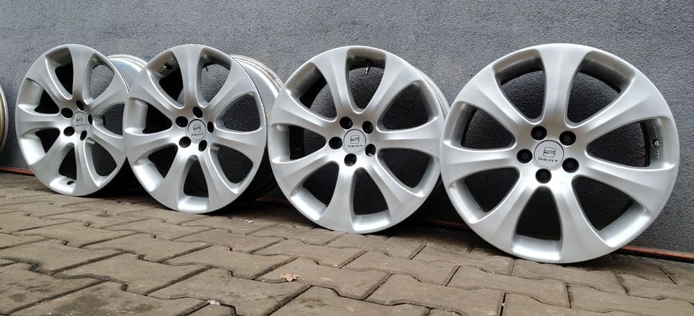 "17 5x100 VW skoda seat Toyota