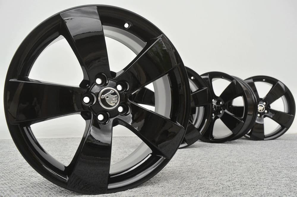 Felgi 7x17 5x100 Skoda Fabia Octavia Rapid Roomster Scala Scout Slavia