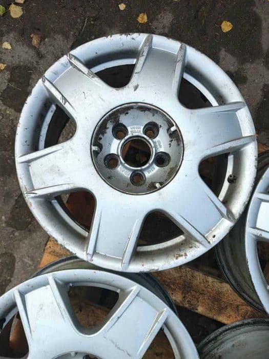 FELGI Aluminiowe Volkswagen Oryginalne R16 5x100