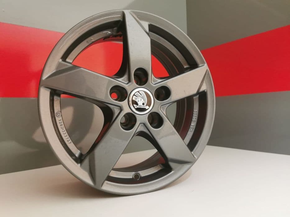 Alufelgi 15''5X100 SKODA Audi VW Grafitowe Felgi