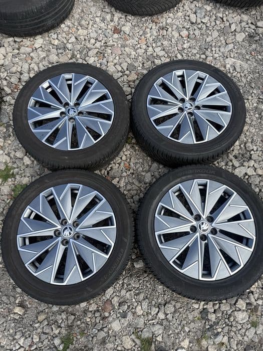 Felgi aluminiowe 5x100 17x6,5j et40 Skoda Vw Seat