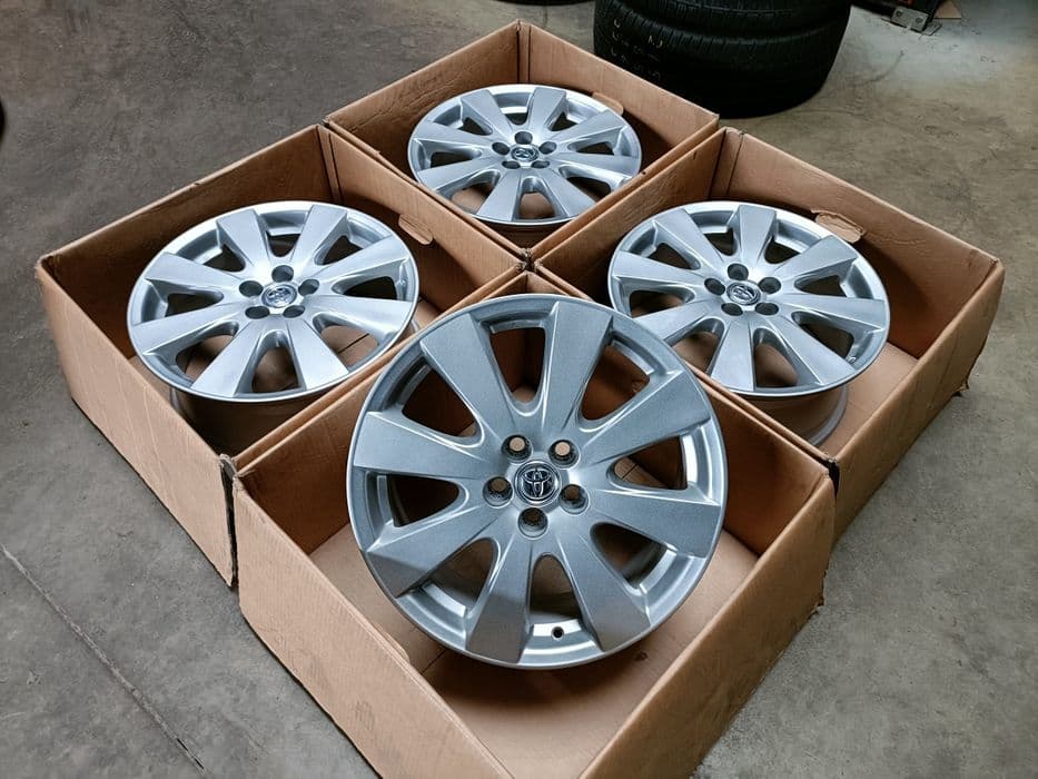 Alufelgi Felgi Toyota 17 cali 5x100 Avensis Yaris Prius Avanza Veloz