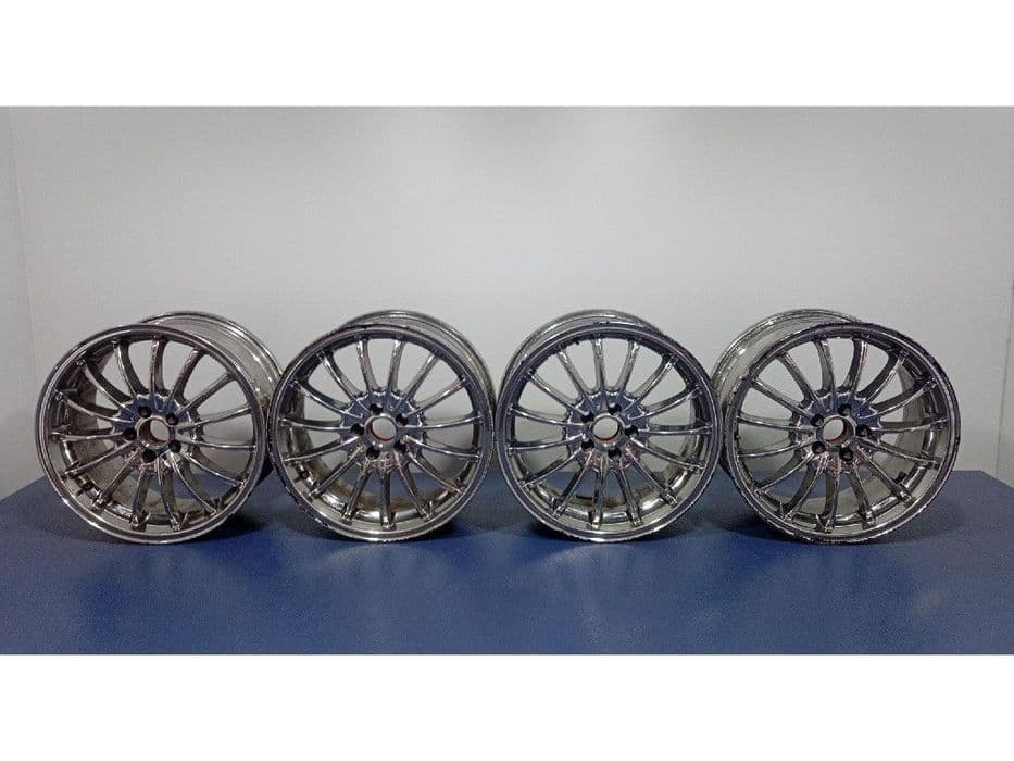 VW AUDI SKODA ALUFELGI COM4WHEELS MEDUSA 7,5JX17 5X100 ET35 4SZT