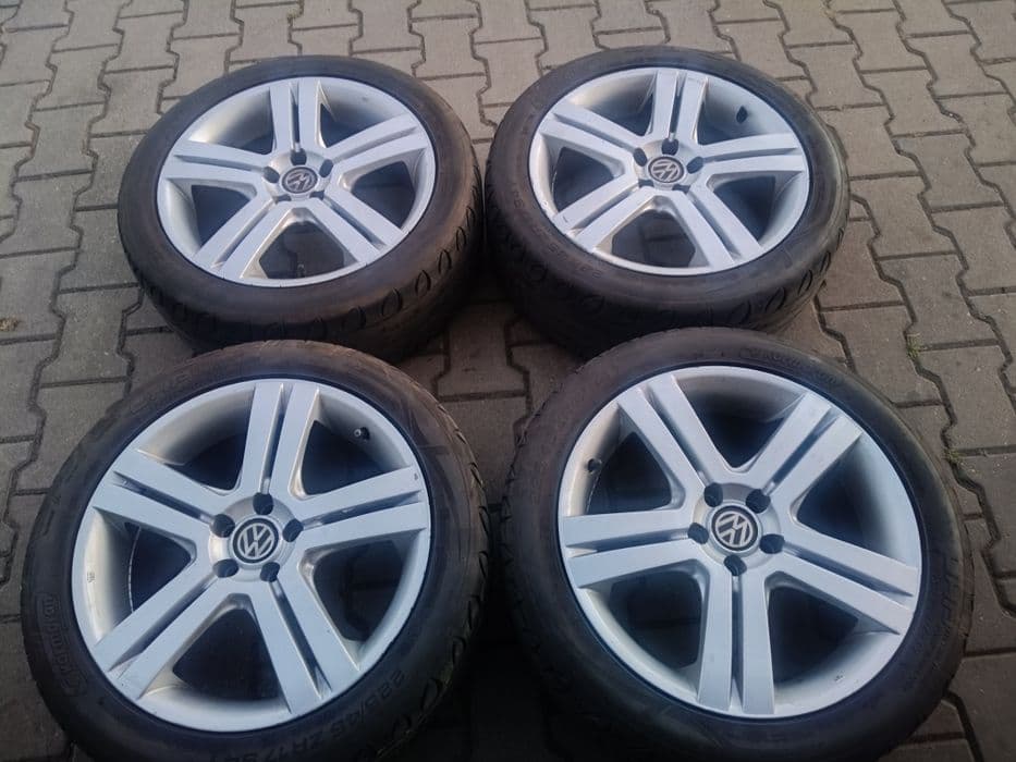 Felgi 5x100 z oponami 225/45r17