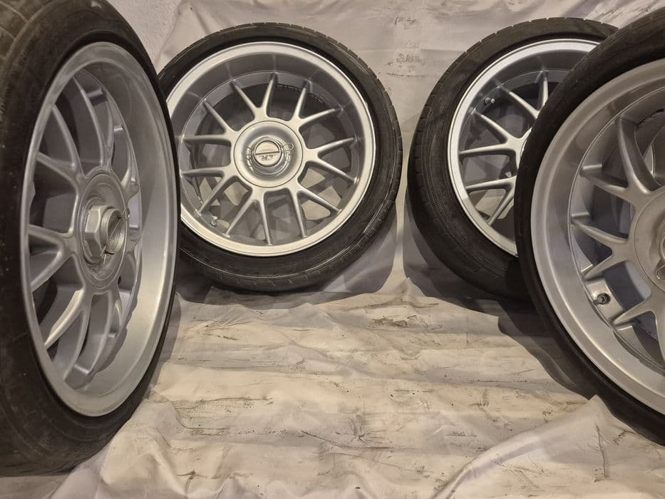 Intra Cr 5x100 8,5j 9,5j et30 17"