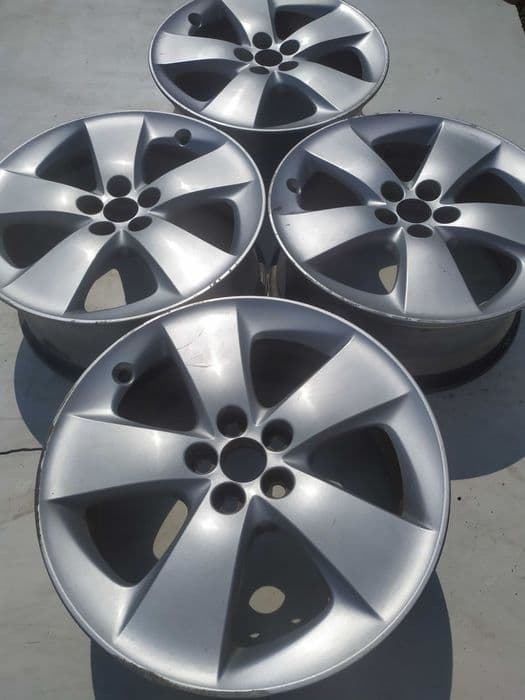Felgi aluminiowe TOYOTA 5x100 17''