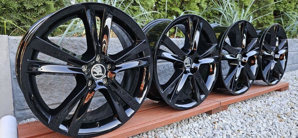 Skoda Kamiq/Scala/ Rapid/ Fabia , VW TCros, Tigo,  - felgi 17"