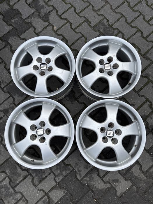 Felgi aluminiowe 17 cali 5x100 et 35 7,5J Seat Leon, Toledo