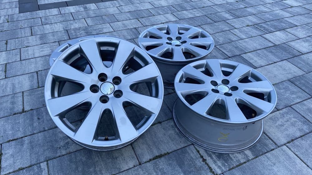 Felgi aluminiowe Toyota Avensis 5x100 17 cali