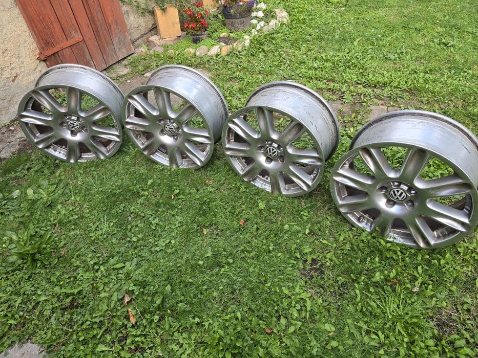 Felgi vw Golf 4 Audi a3 bbs 5x100 17" 7.5J Et35