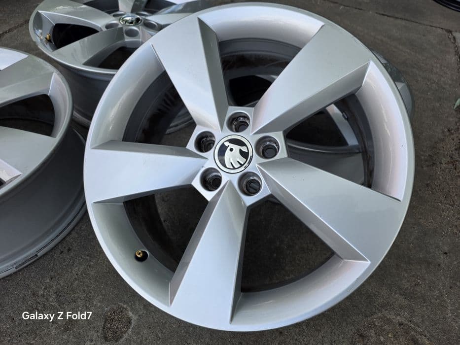 Alufelgi 17 Skoda Fabia III Rapid Roomster Seat Ibiza VW Polo 5x100 ET46