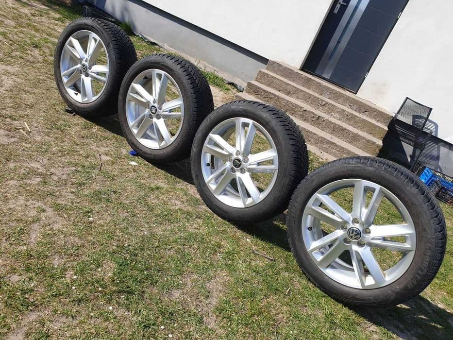 Felgi aluminiowe Seat R17 5x100 6,5JX17H2 ET 48 VW Skoda Seat Audi