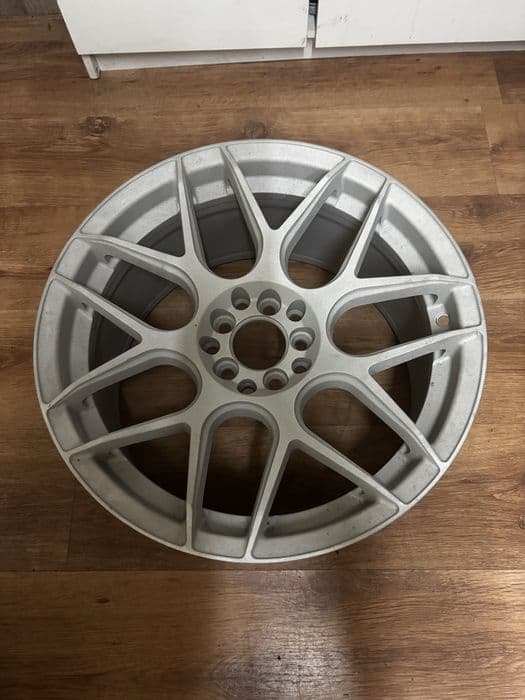 Felgi rozmiar 17 model  JR18 5x100 5x112