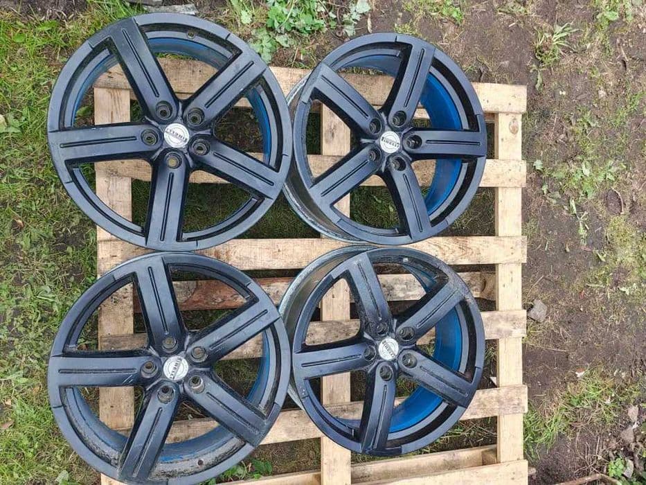 FELGI Aluminiowe Pirelli/Volkswagen Oryginalne R18 5x112 ET51 7.5jx18