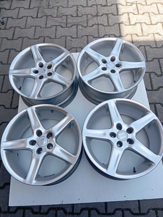Felgi Audi A3 Seat VW Golf 5x100 ET 35