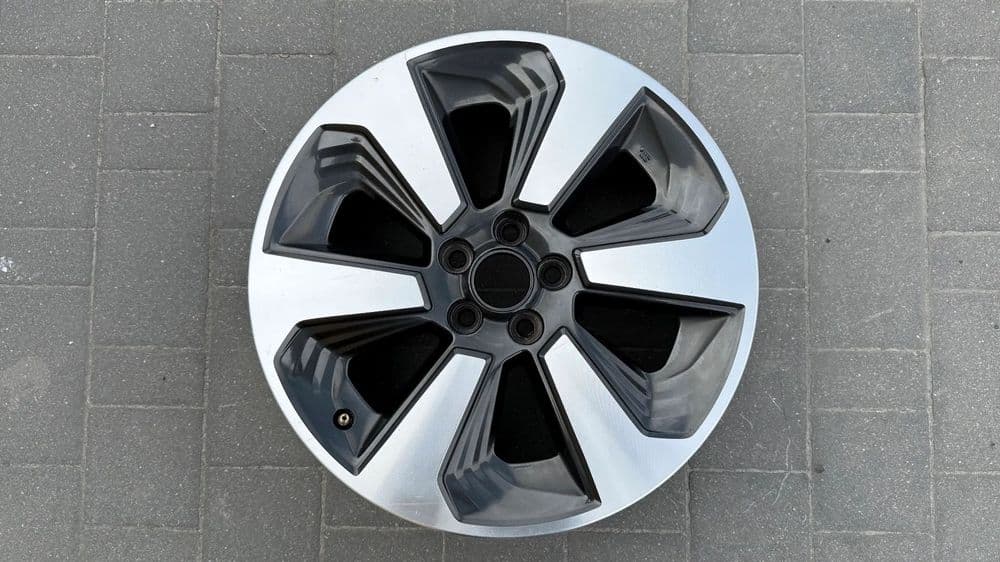 Alufelga aluminiowa 5x100 Subaru Forester 7J x r17 ET 48 koło ENKEI koła
